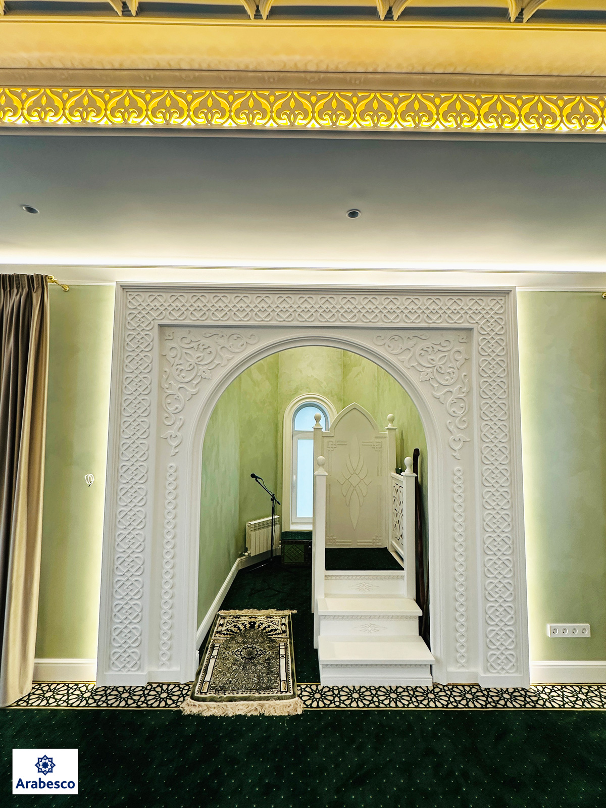 Первый слайд